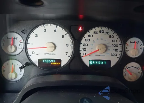 2003 Dodge Ram 1500 Slt/Laramie/St z USA, uszkodzony, nr VIN 1D7HA18N63S165345